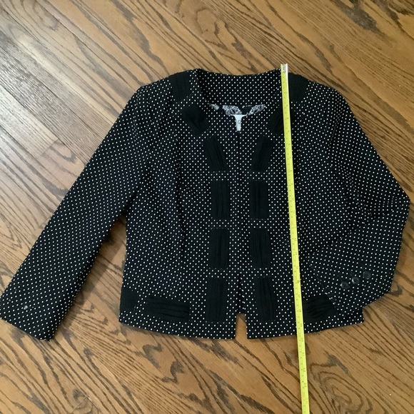 CAbi Jacket Black & White Polka Dot w/ Ribbon Size 4 - Picture 5 of 8